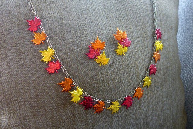 Fácil joyería de hoja de otoño DIY | Artesanías De Otoño