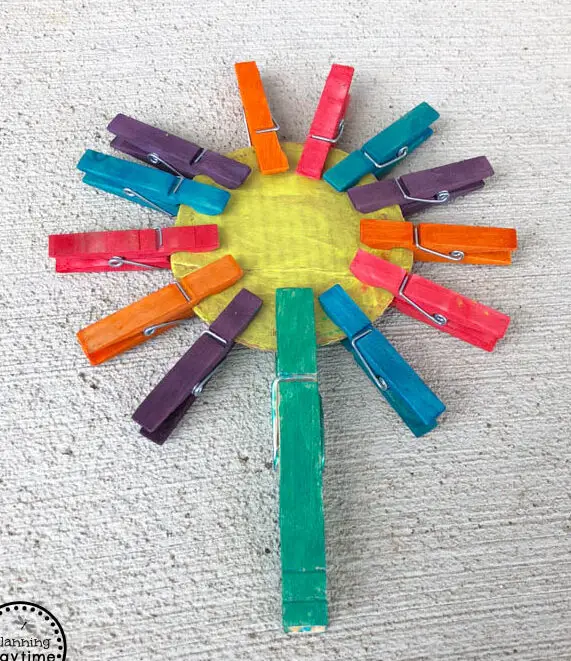 Manualidades con pinzas para la ropa - Flores - Planificación del tiempo de juego